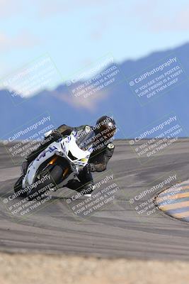 media/Feb-08-2024-Racers Edge (Thu) [[c658ab1530]]/2-A Group/Session 5 (Turn 12)/